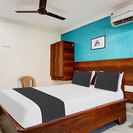 Hotel O Gangothri Lodge Визакхапатнам Екстериор снимка